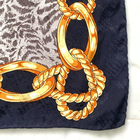 100% Silk Scarf 33" Square Navy Blue Gold Made in Italy Chain Link Tiger EUC - Picture 2 of 6